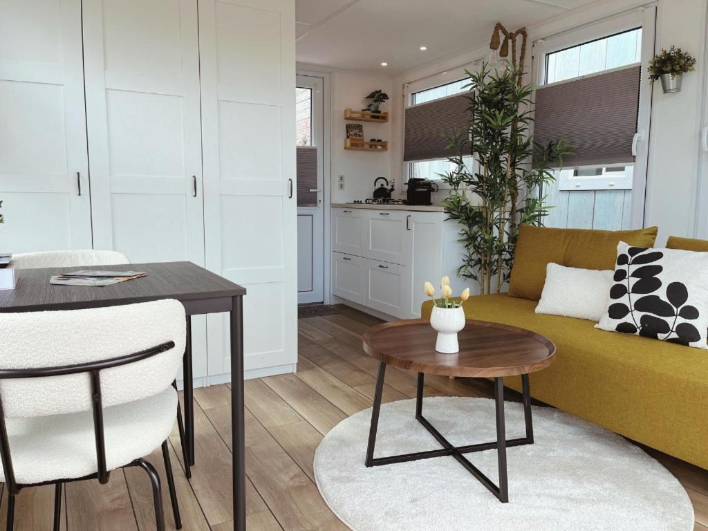 Tiny Lake Houses Near The Beach And Centre By Weltevreden Experience Zeewolde Bagian luar foto