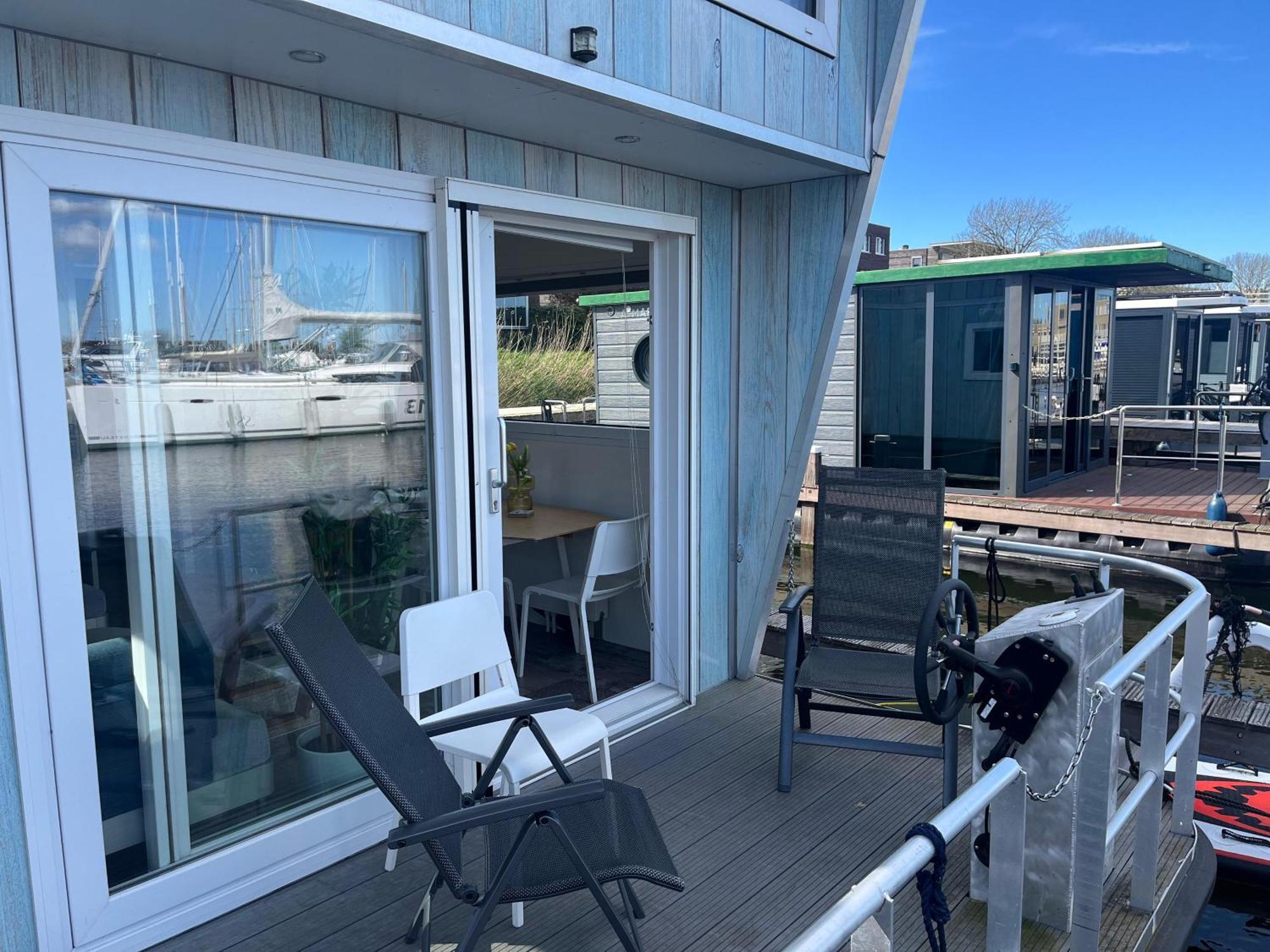 Tiny Lake Houses Near The Beach And Centre By Weltevreden Experience Zeewolde Bagian luar foto